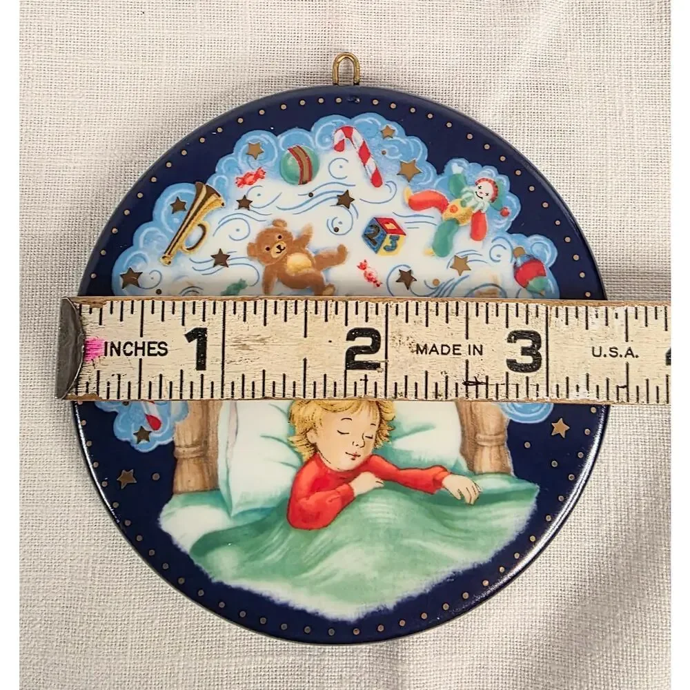 Vtg Hallmark Holiday Enchantment 